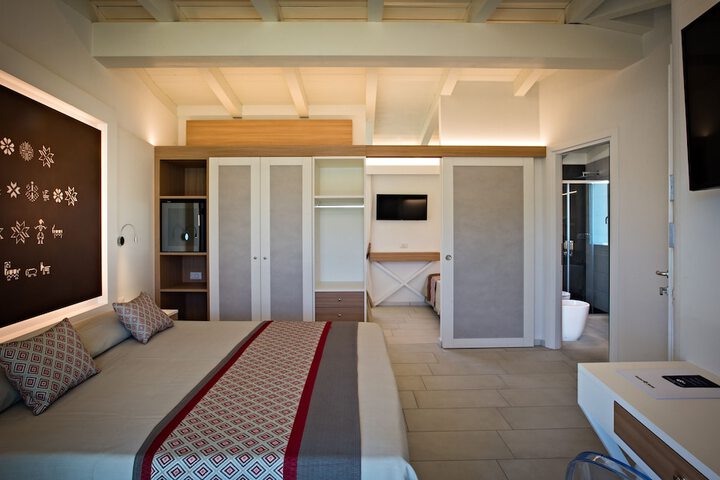 Room 13 of 41