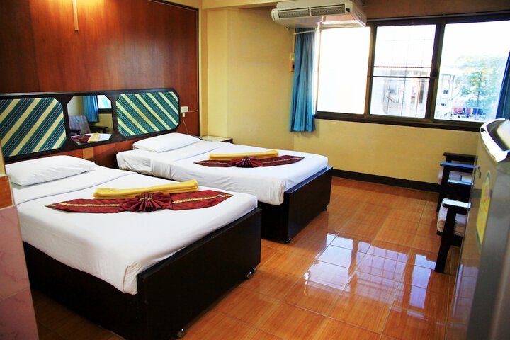 Room 20 of 66