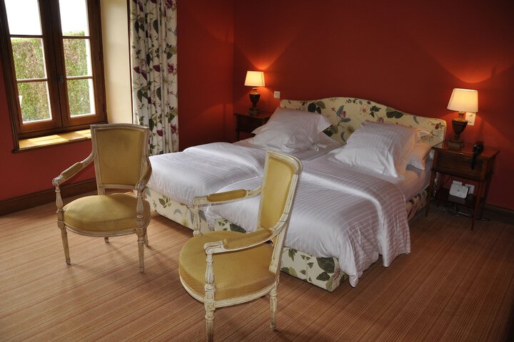 Room 7 of 44