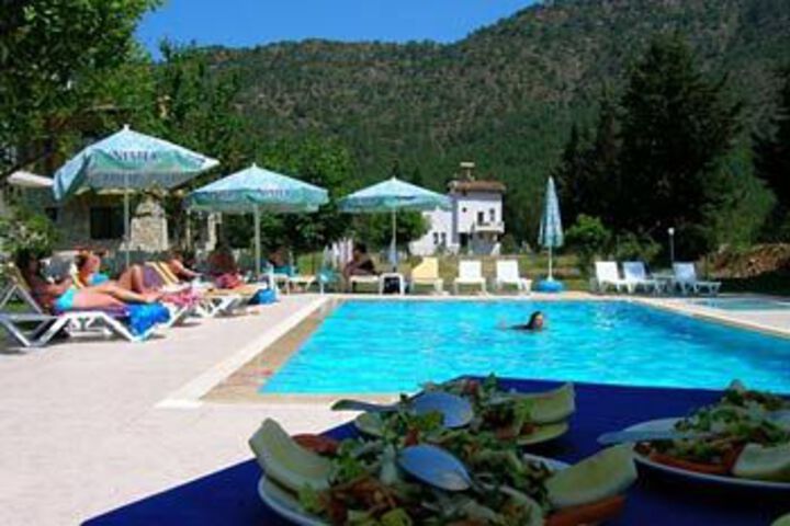 Maviay Hotel