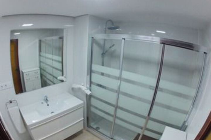 Room 6 of 51