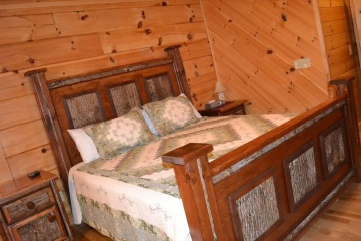 guest_rooms