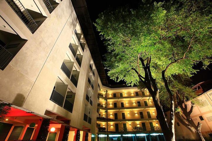 Hotel 26 of 27