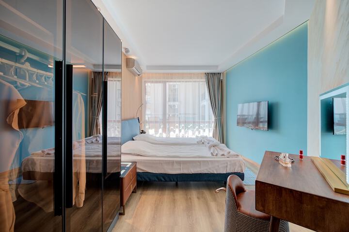 Room 10 of 59