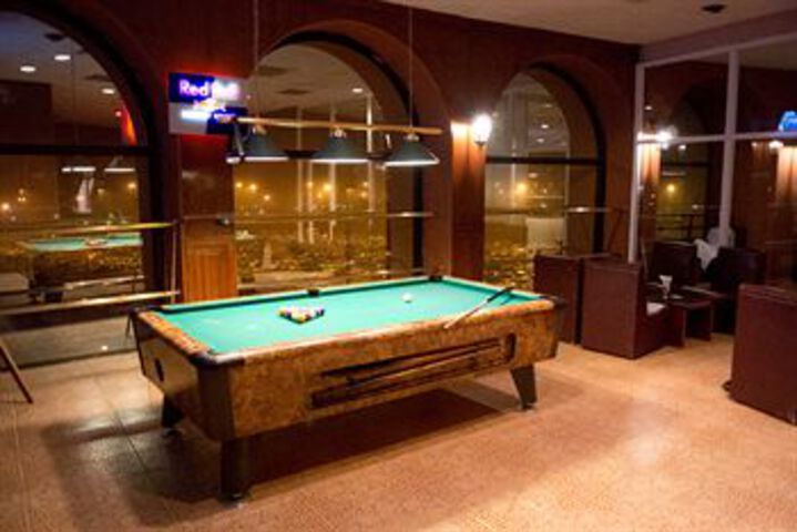 Hotel Bar