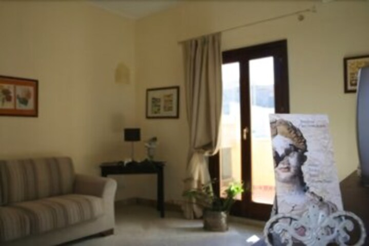 Room 45 of 61