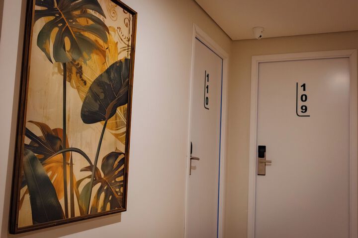 Ballroom/Hall 25 of 25