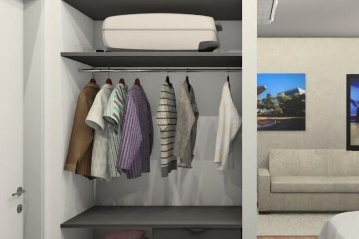 Room 2 of 21