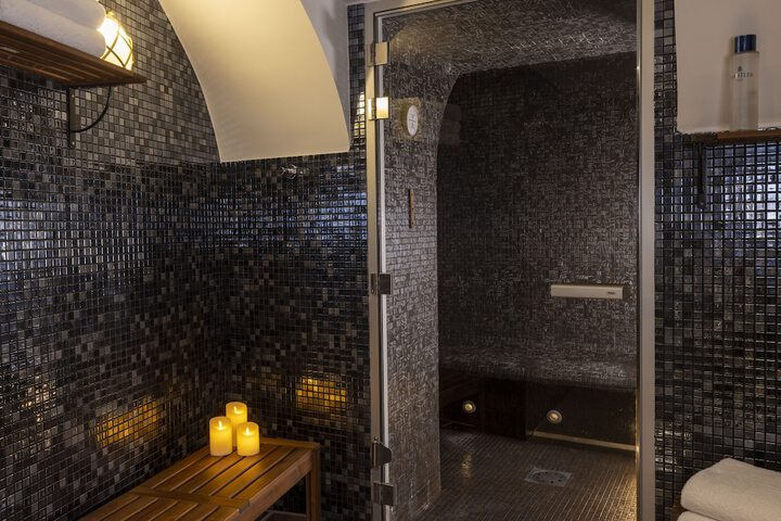 Steam room