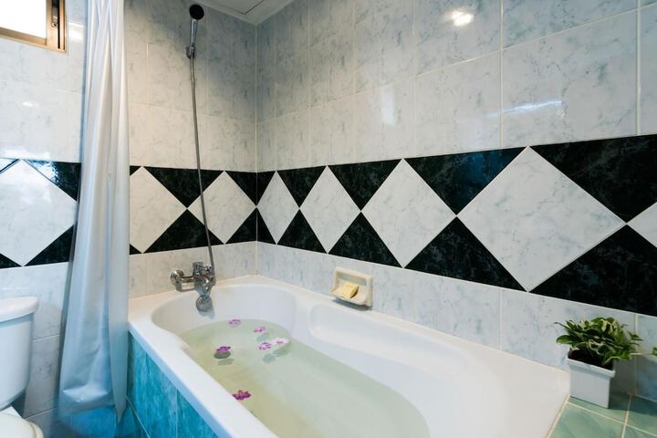 Bath Amenities