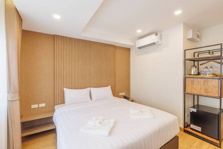 Room 14 of 38