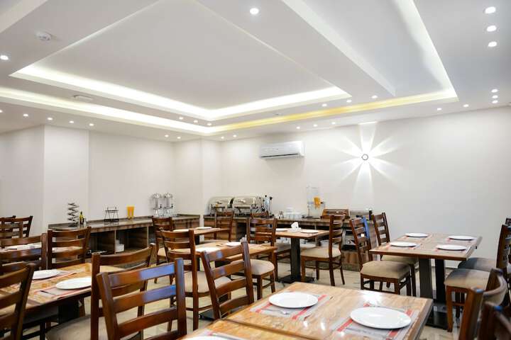Dining 197 of 235