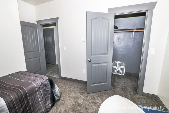 Photo of Chic Duplex Near Snake River