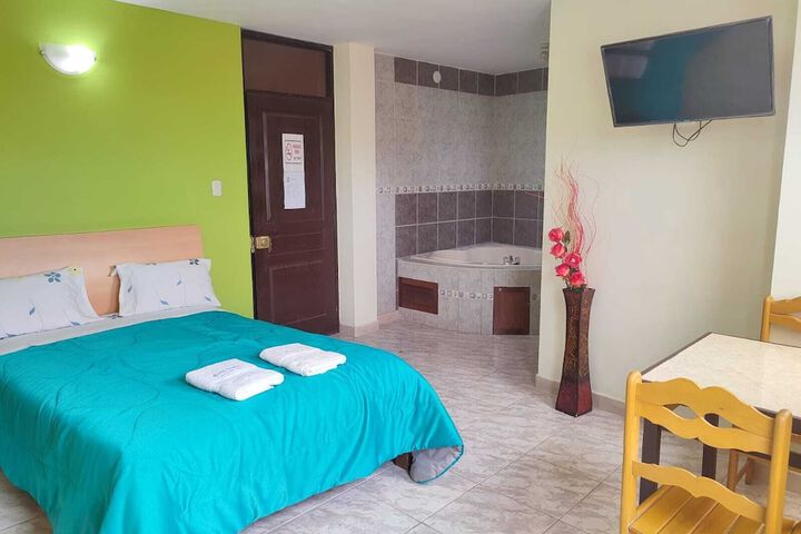 Room 16 of 34