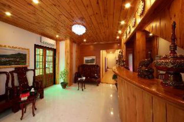Hotel Interior 3 of 23