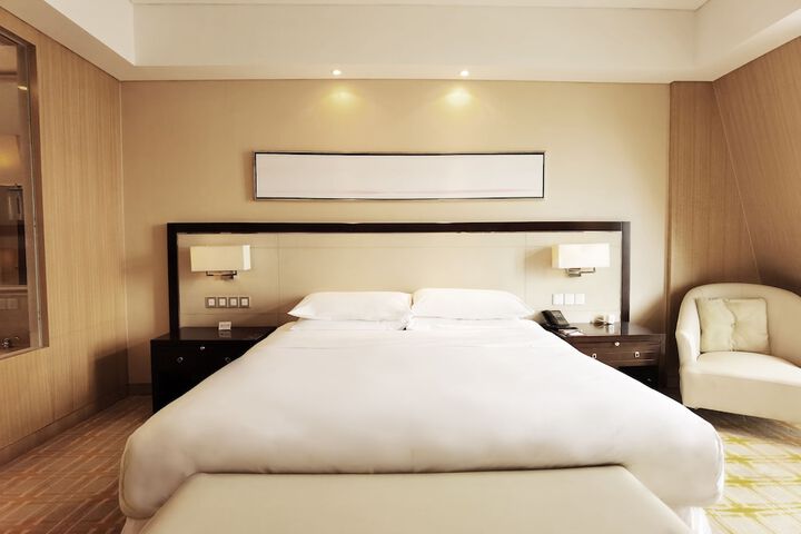 Room 16 of 56
