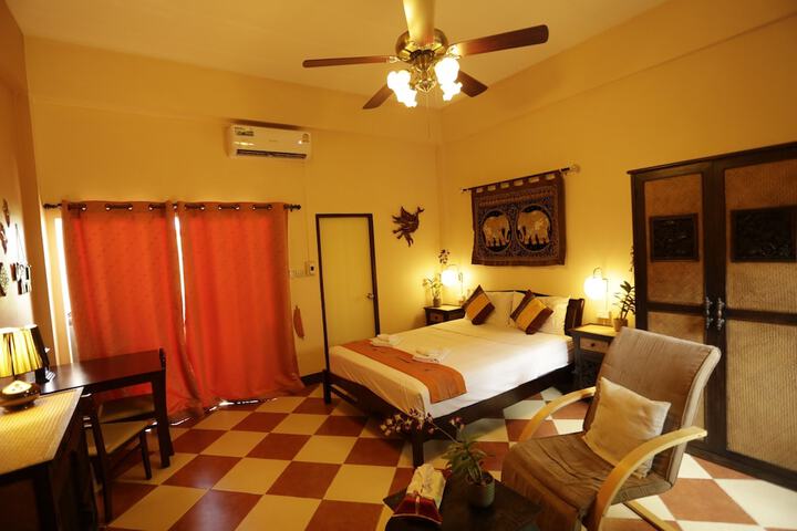 Room 25 of 68