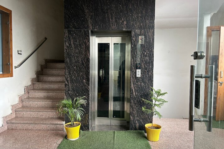 Hotel 2 of 12