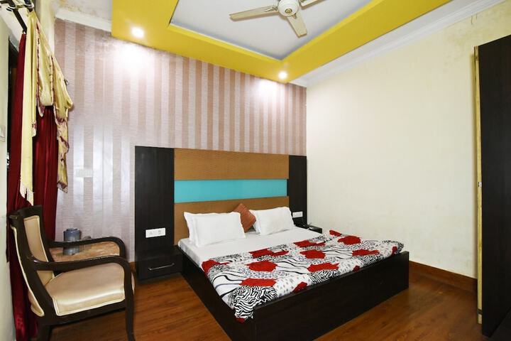 Room 42 of 50