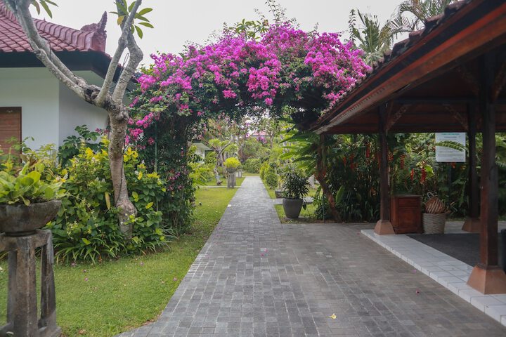 Hotel Exterior 59 of 67