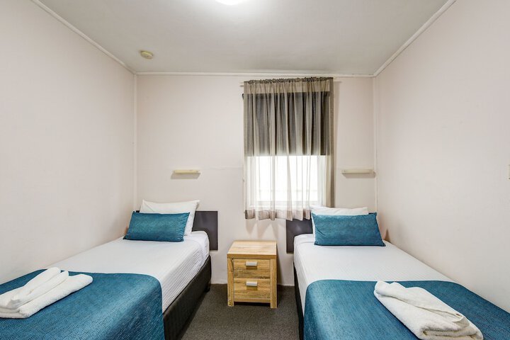 Room 11 of 53