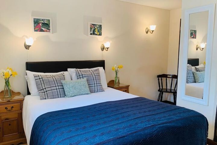 Room 15 of 119