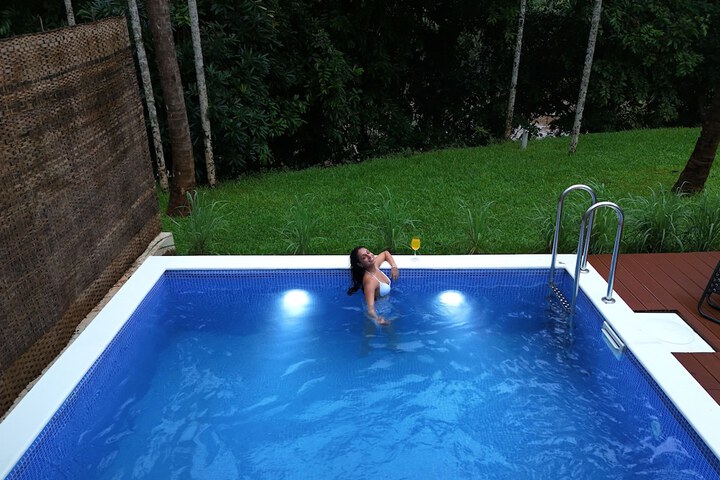 Pool 7 of 16