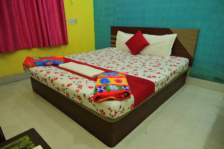Room 18 of 27