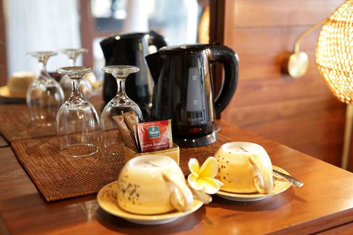 Breakfast/Coffee Service 42 of 146