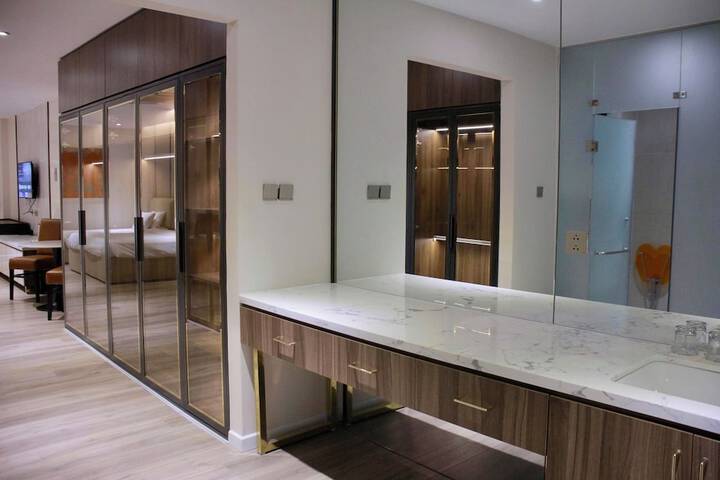 Room 45 of 45