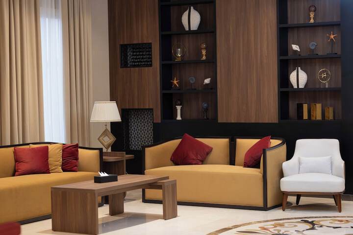 Hotel Interior 11 of 64