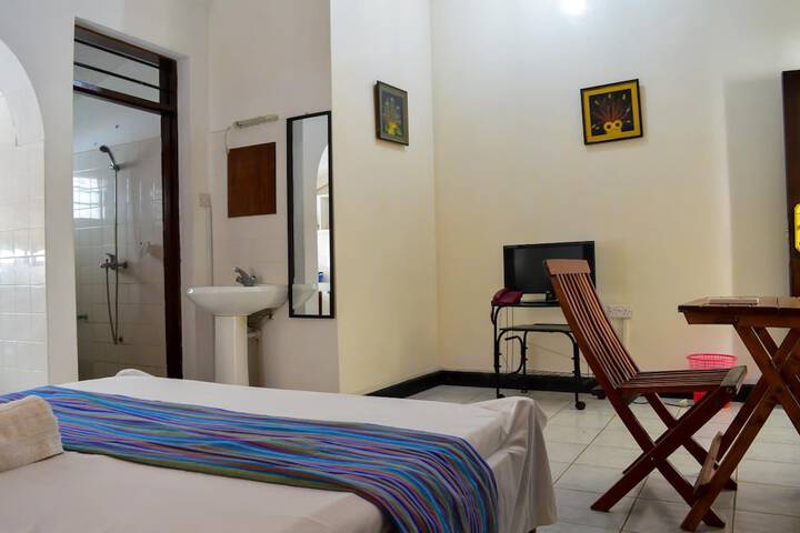 Room 19 of 55