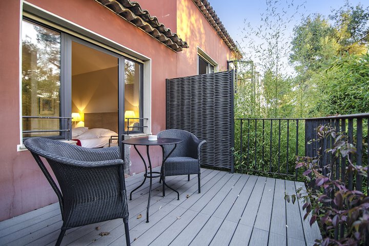 Terrace/Patio 18 of 50