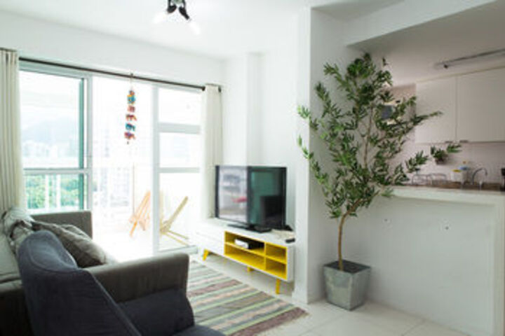 Room 18 of 31
