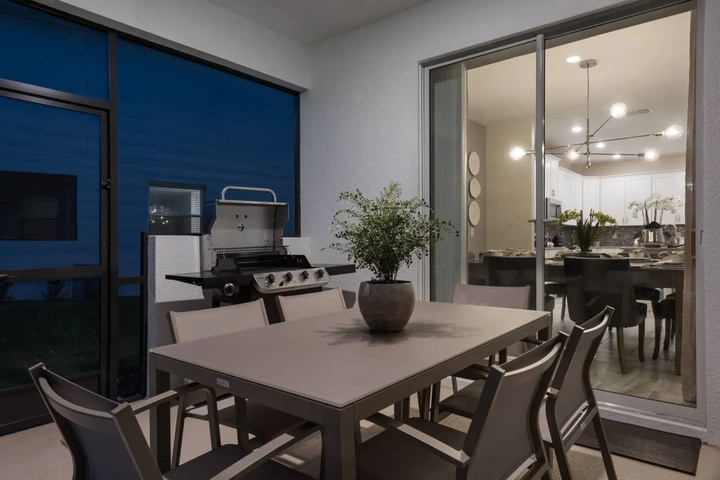 Terrace/Patio 7 of 24