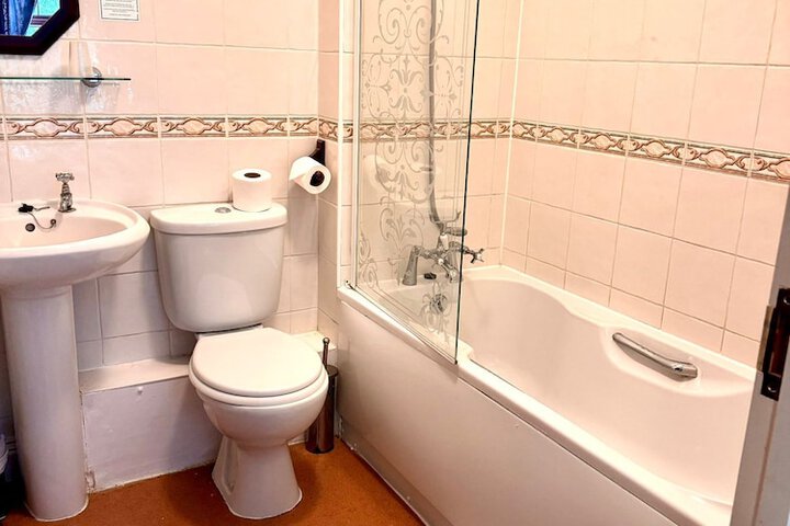 Bath Interior