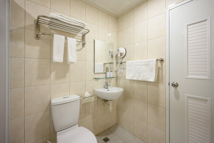 Room 20 of 31