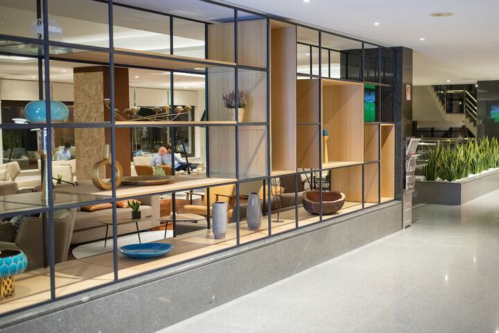 Guest Lobby