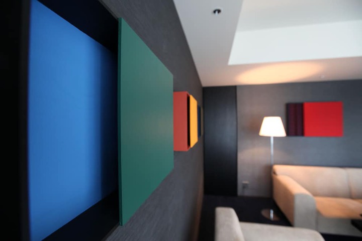 Room 16 of 120