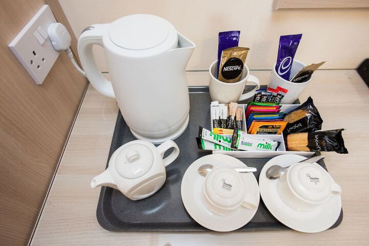 Breakfast/Coffee Service 17 of 48