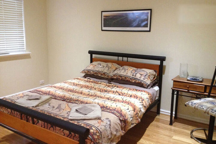 Room 30 of 93