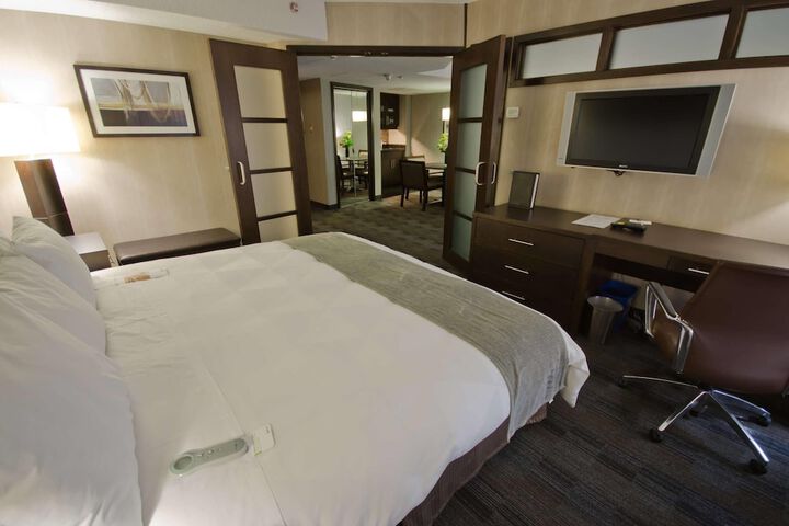 Room 12 of 67