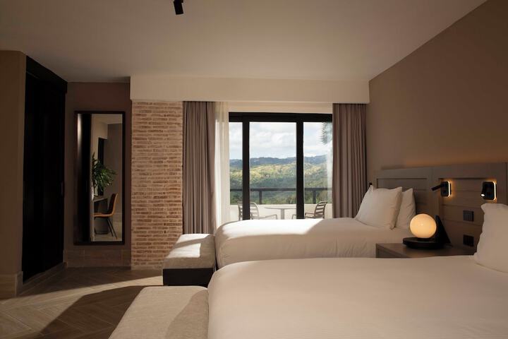 Room 30 of 71