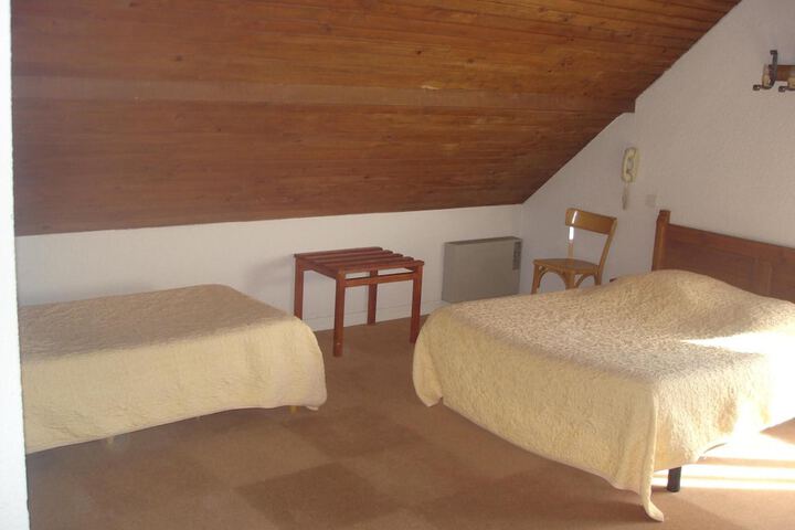 Room 19 of 59