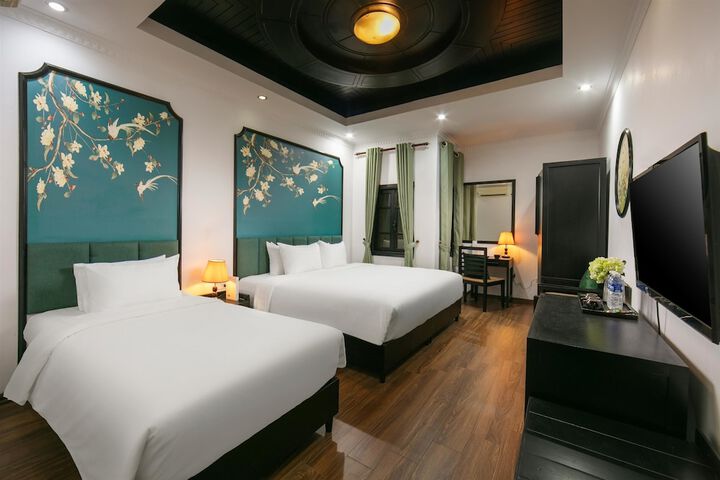 Room 18 of 47
