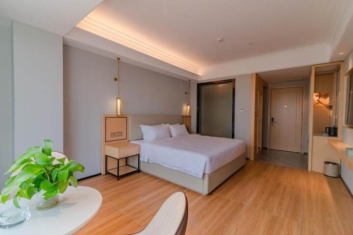 Billions Hotel
