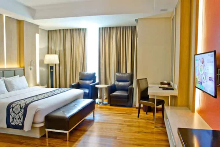 Room 10 of 55