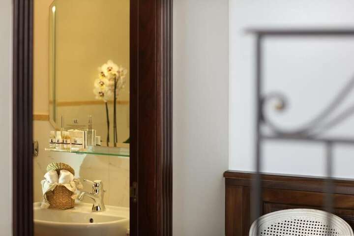 Hotel Interior 70 of 91