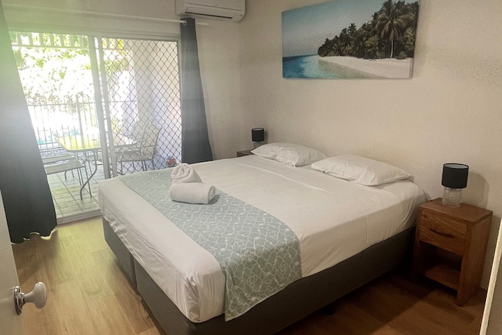 Room 12 of 91