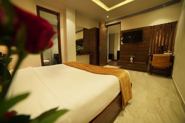 Room 40 of 61